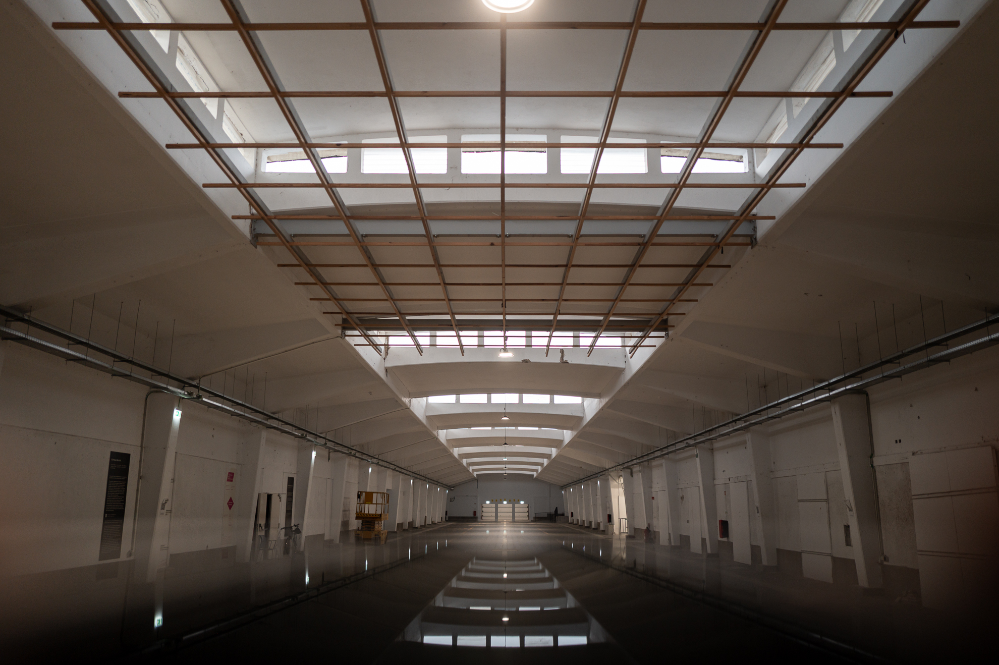 Warehouse Central Nave Warehouse Central Nave