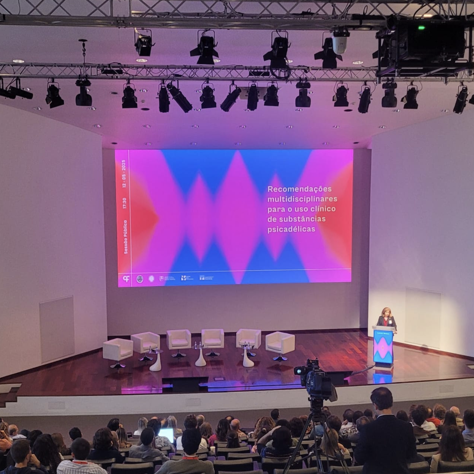 Recomendações para o uso clínico de substâncias psicadélicas apresentadas na Fundação Champalimaud